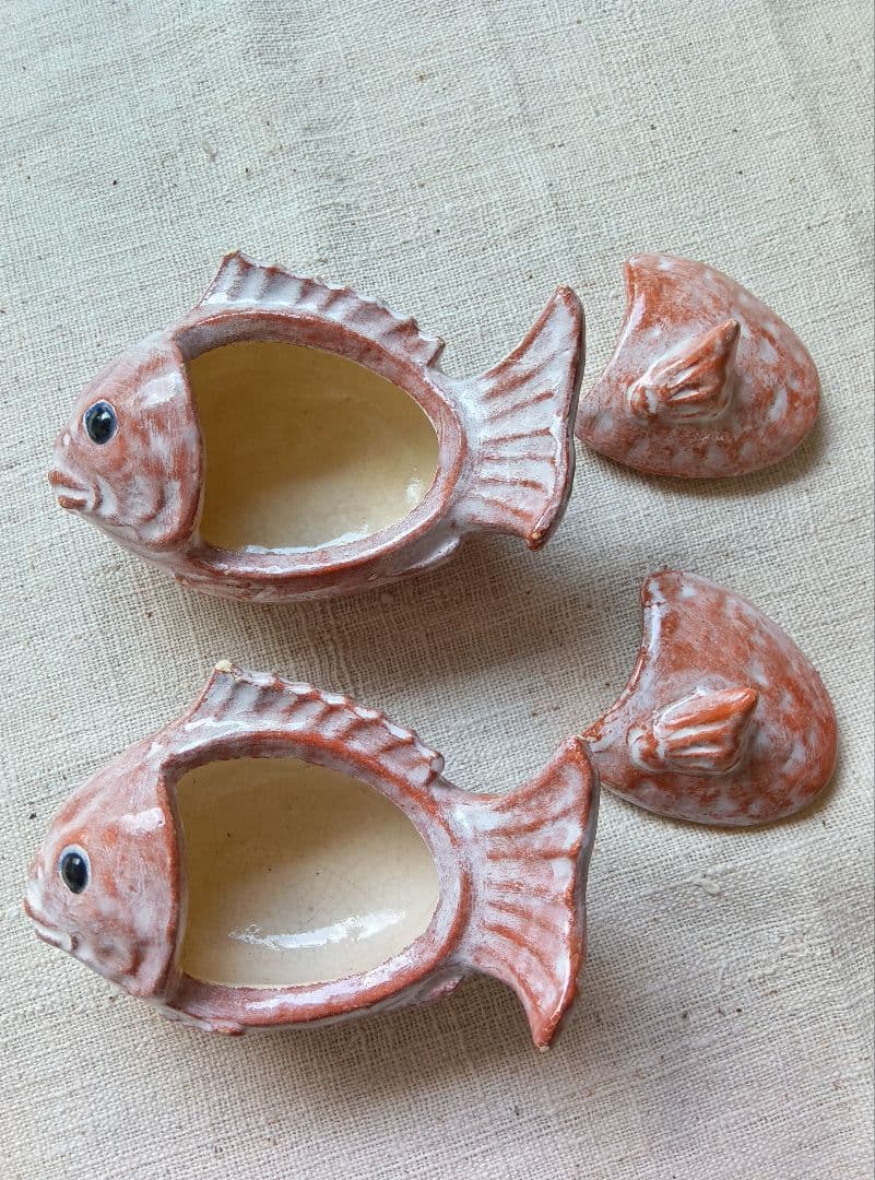 醍醐窯　島荷平 楽鯛小蓋物 二客セット