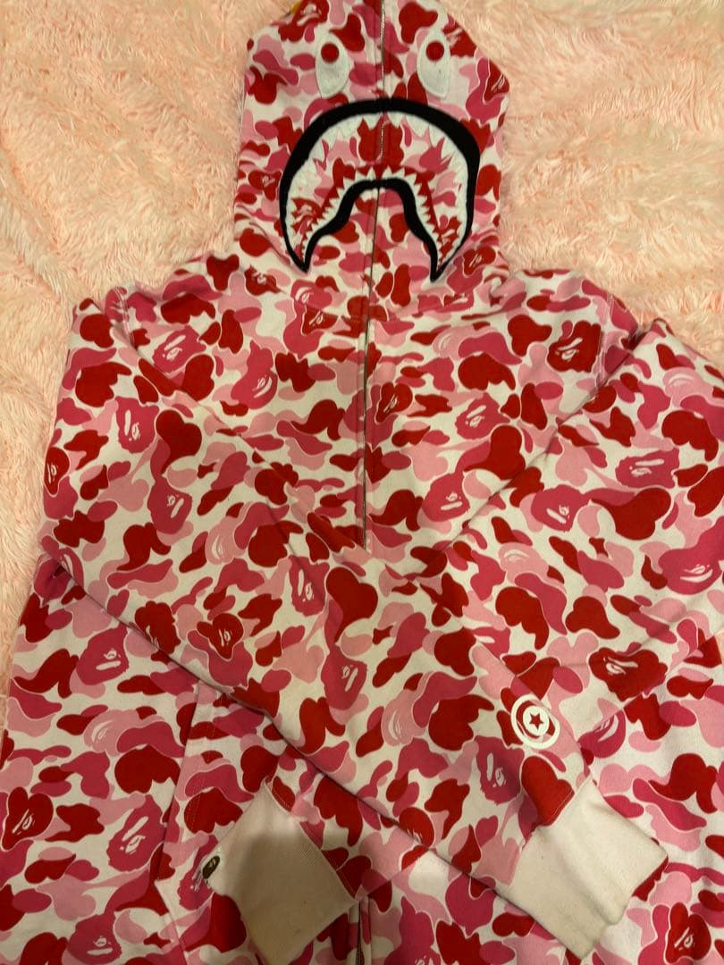 即購入⭕️BAPE カモフラージュ サメフードパーカー