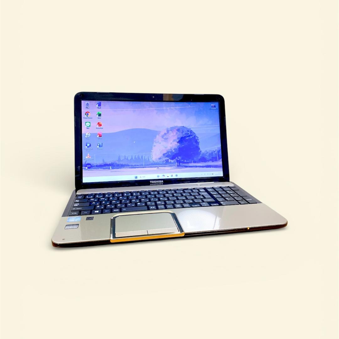 オフィス2021✨高性能4コアi7 SSD256 メモリ8 東芝ノートパソコン金