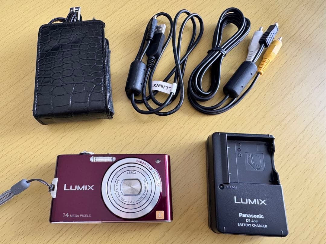 デジタルカメラ LUMIX DMC-FX66