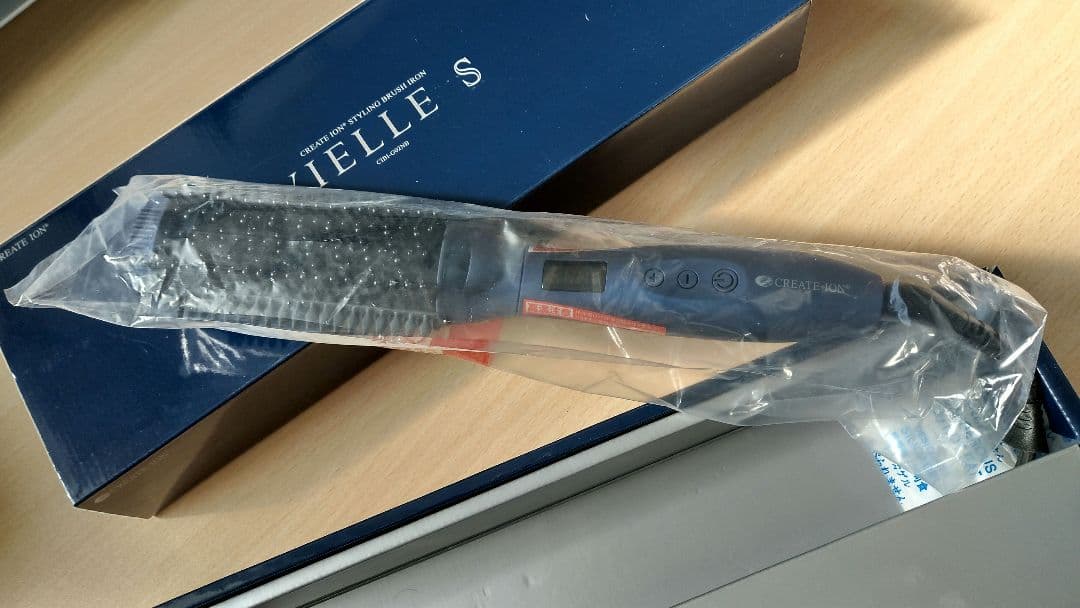 新品未使用品 クレイツイオンスタイリングブラシアイロン ヴィエール エス