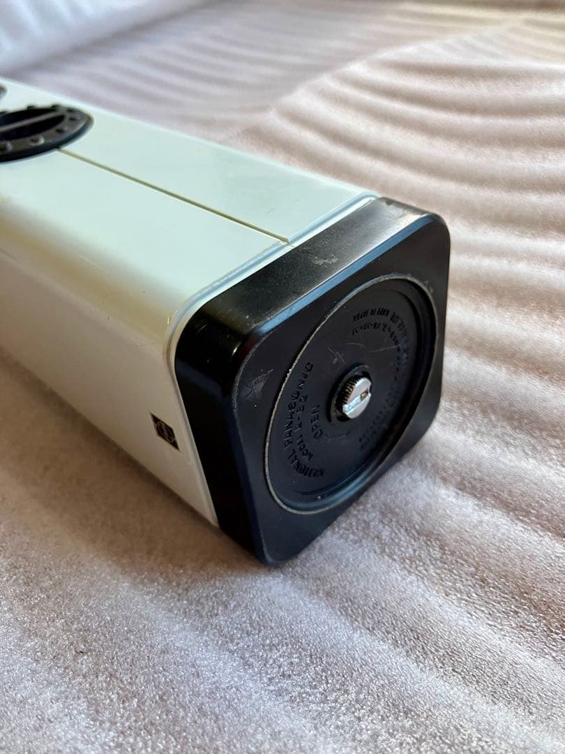 ナショナルパナソニック R-82 希少 1972年 デザインAMラジオ