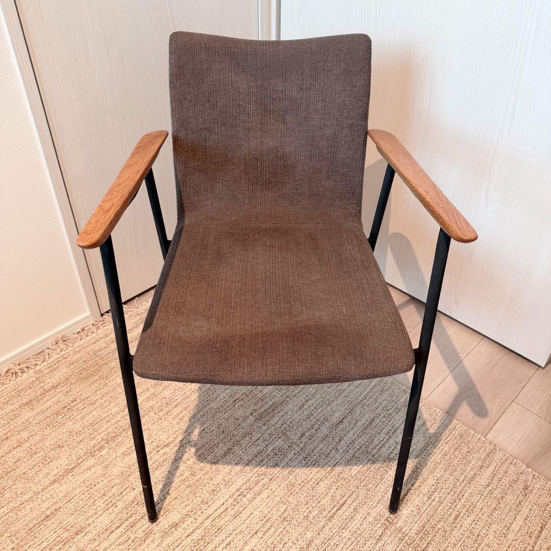 ブラウン ダイニングチェア モダンデザイン