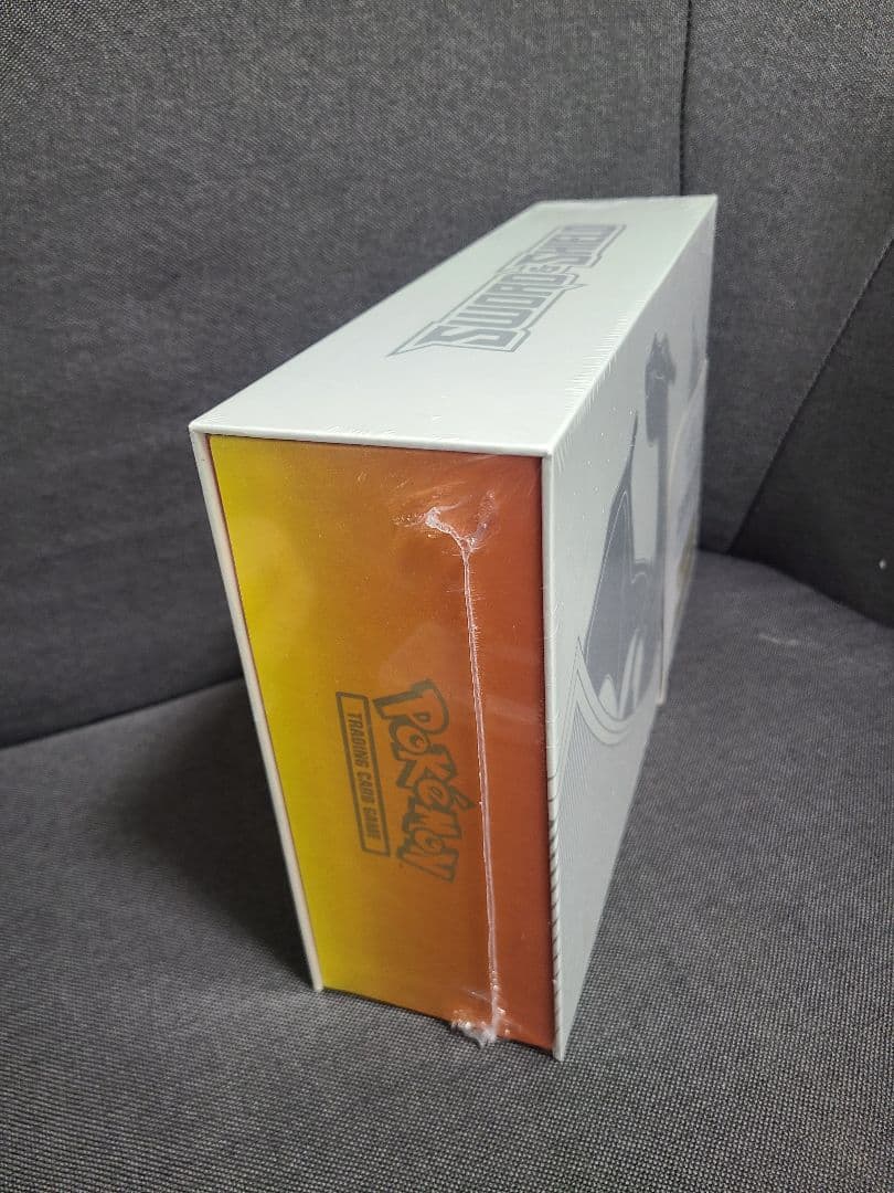 リザードン ウルトラプレミアムコレクション SWORD & SHIELD