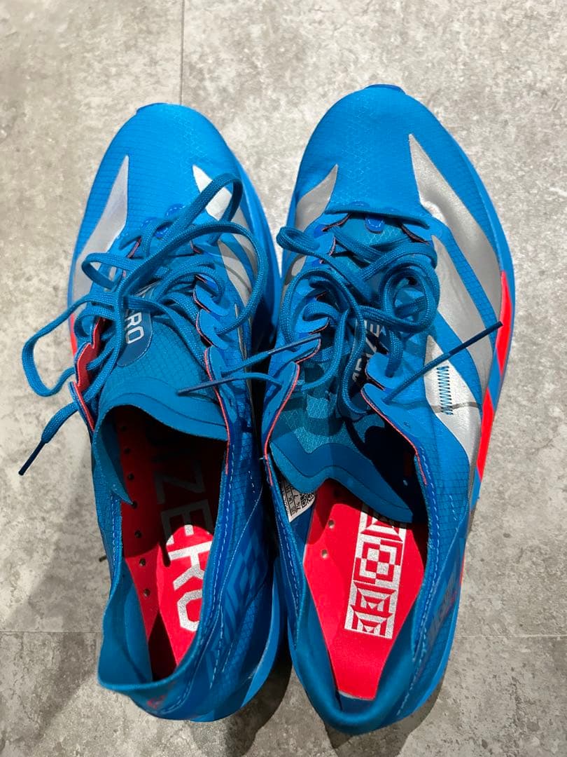 アディダス　タクミセン11