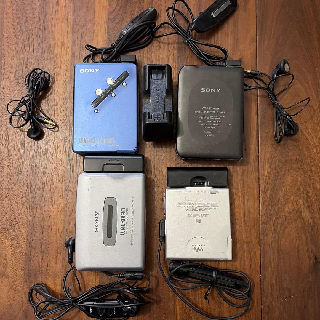 SONY カセットプレーヤー( 4セット) ジャンク
