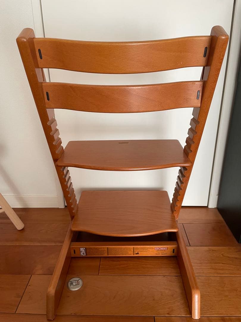 《年内発送12/27まで》ストッケ　ハイチェア☆テラコッタ