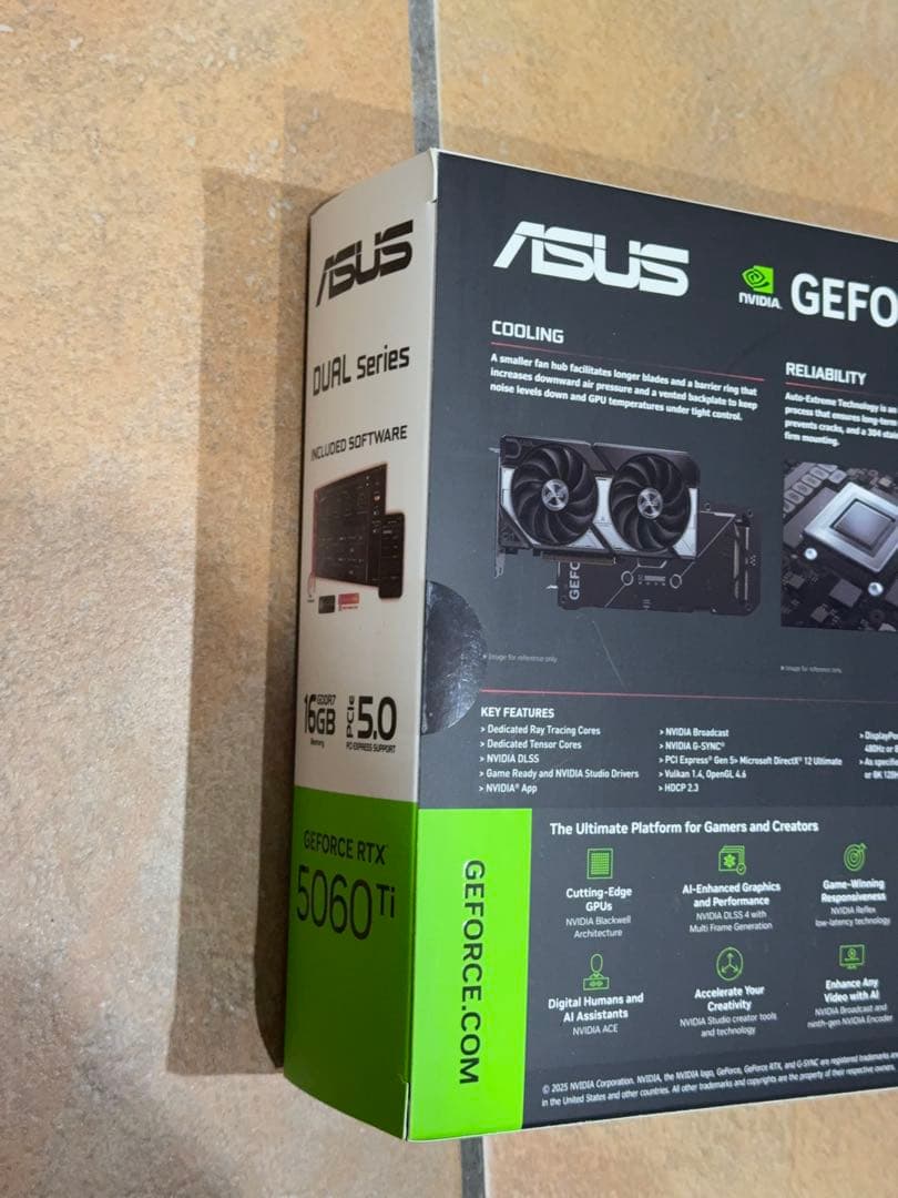 ASUS GeForce RTX 5060 Ti 16GB 新品未開封