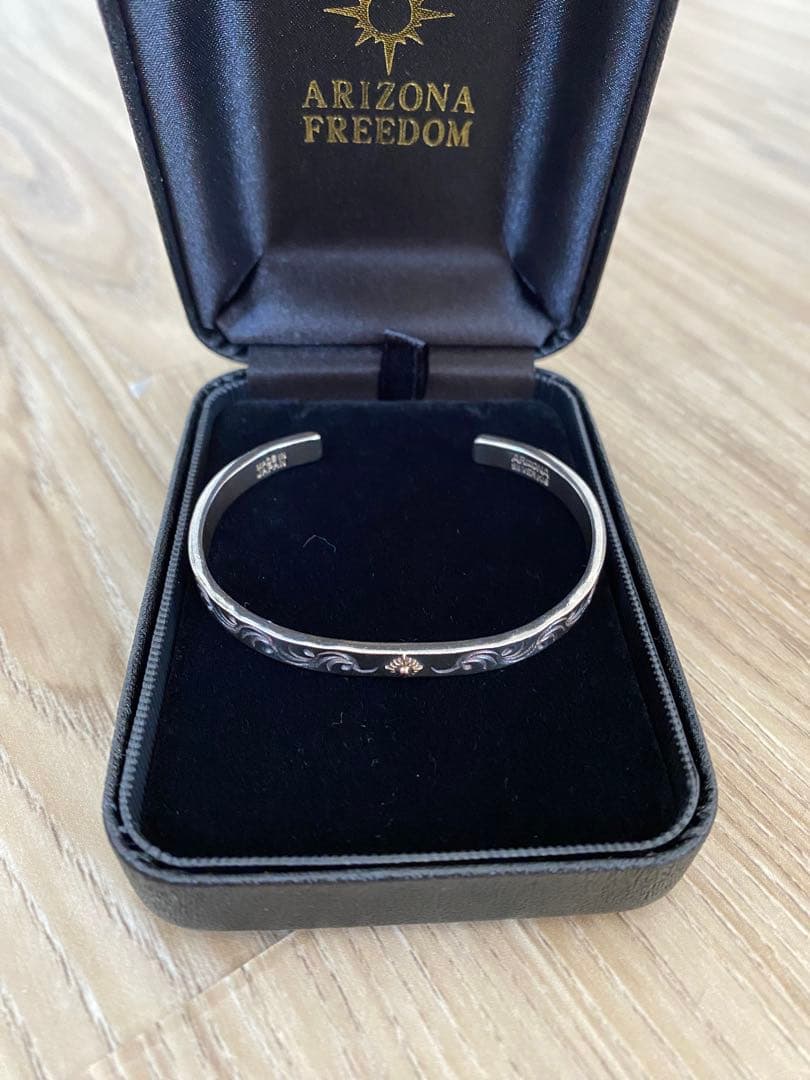 ARIZONA FREEDOM シルバーバングル