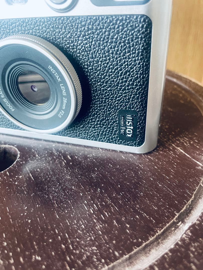 【富士フィルム】インスタックス　Instax mini Evo フィルムカメラ