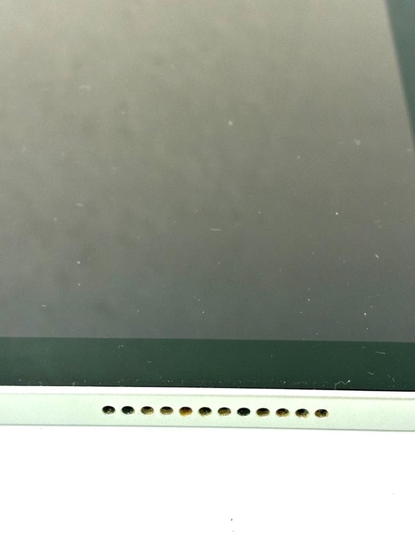 25R10-089 docomo ipad Wi-fiモデル MPQ03J/A