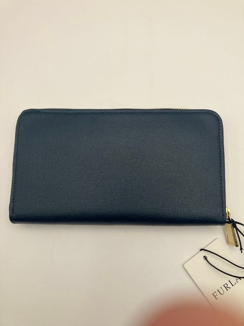 新品未使用　FURLA長財布　Y
