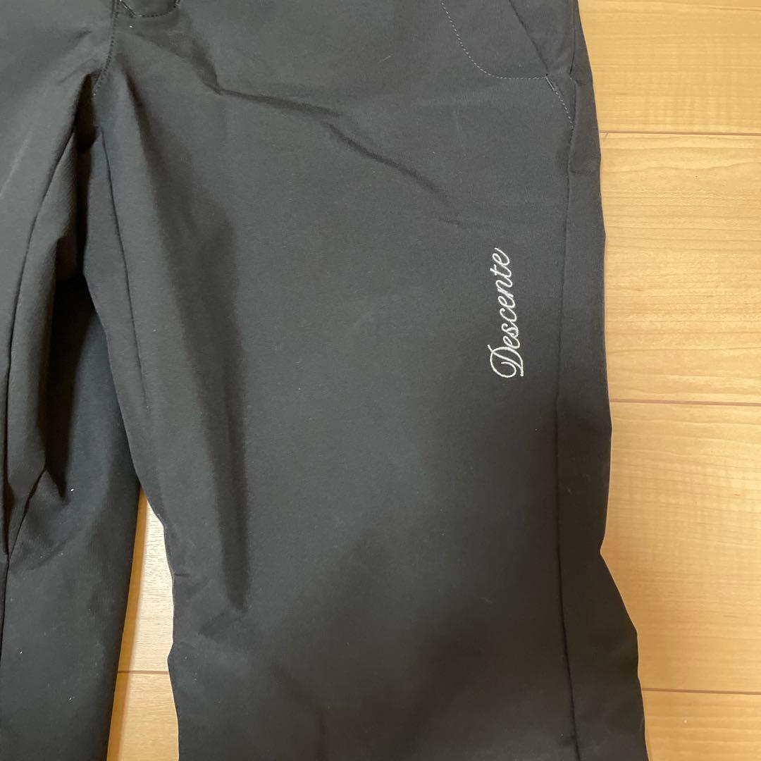 1、2回だけ使用　デサント　レディース　スキーウエア上下セット　Mサイズ
