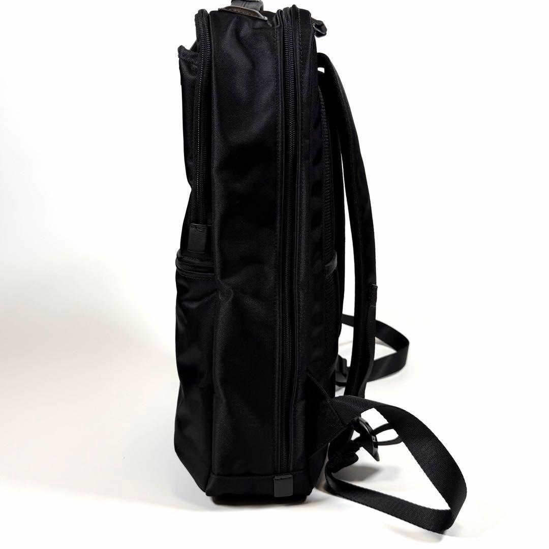 【未使用に近い】サムソナイト　ビジネスリュック　デボネア5 バックパックM 黒