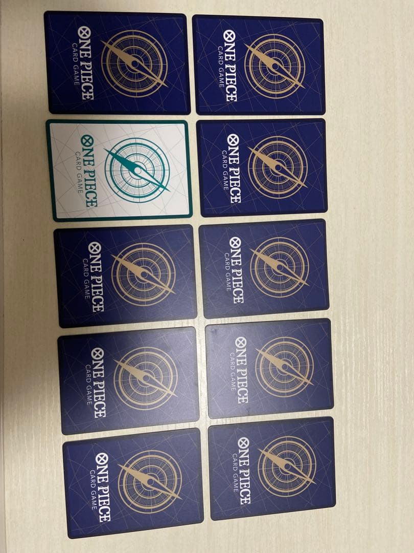 エッグヘッドクライシス　ワンピースカード　ゾロ　ロシナンテ　金ドン