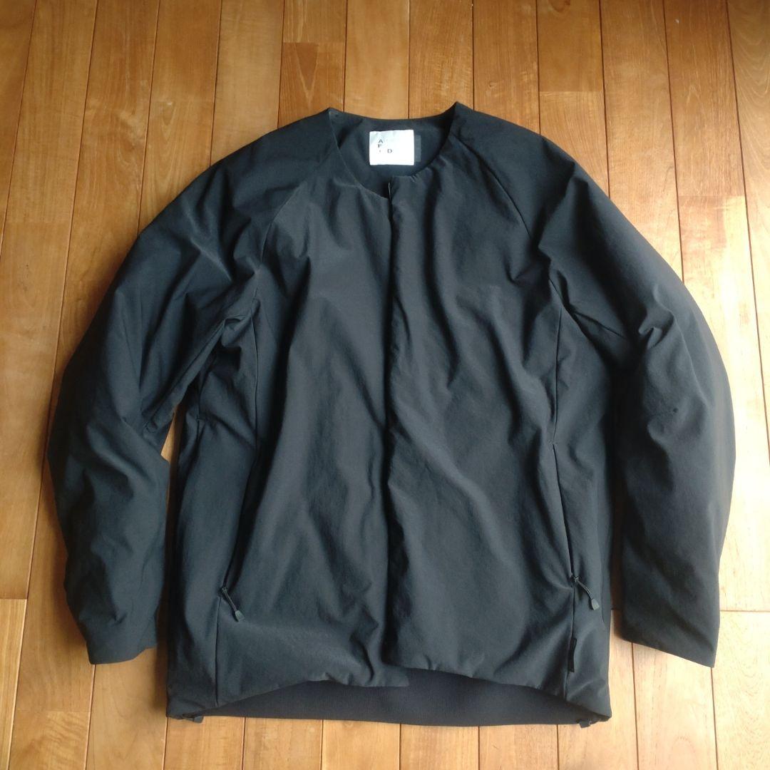 ALLIED FEATHER + DOWN　ラウンジダウンブルゾン