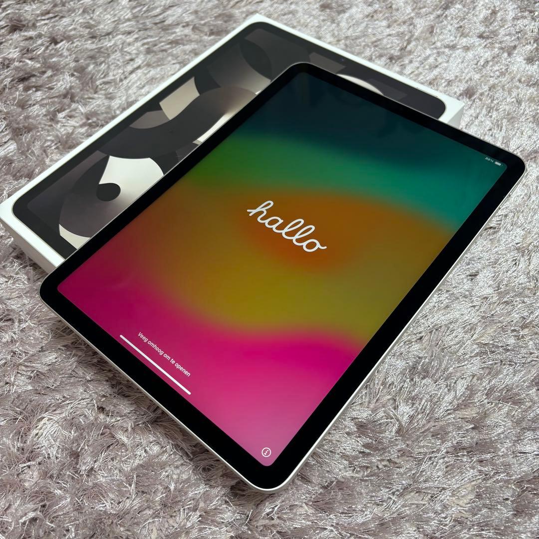 【ほぼ未使用】iPad Air5 64GB WiFiモデル スターライト