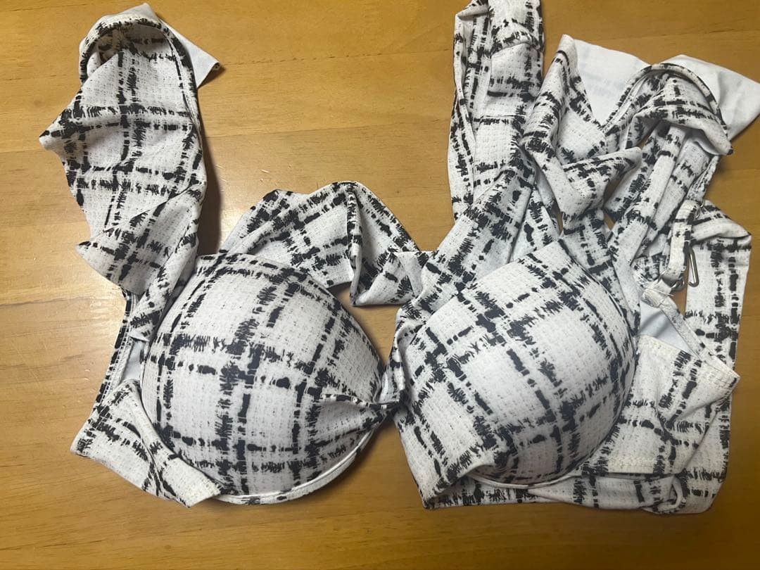 sugar バックリボン肩フリルツイード柄ビキニ