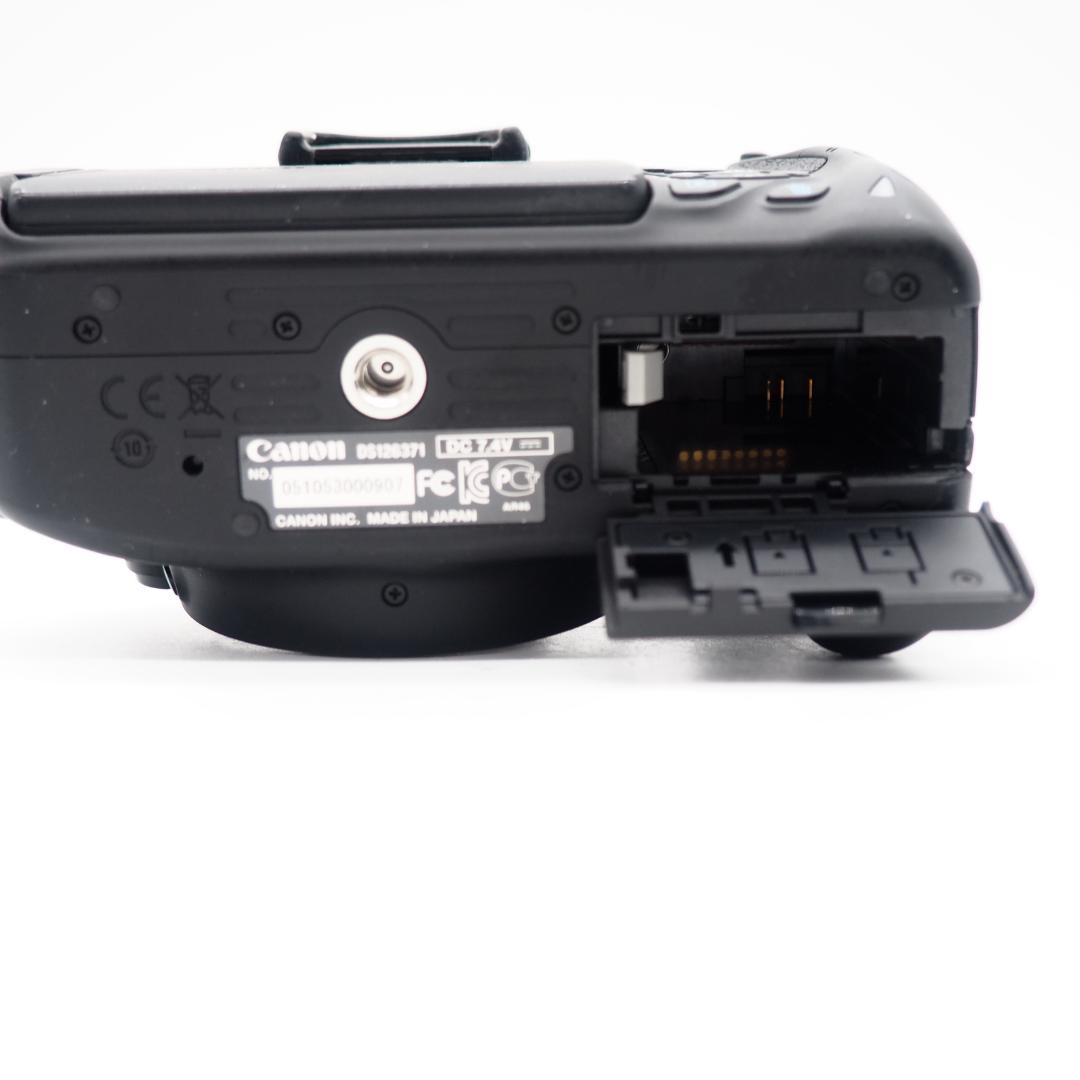 【ショット数1088回！】Canon EOS Kiss X6i デジタル一眼