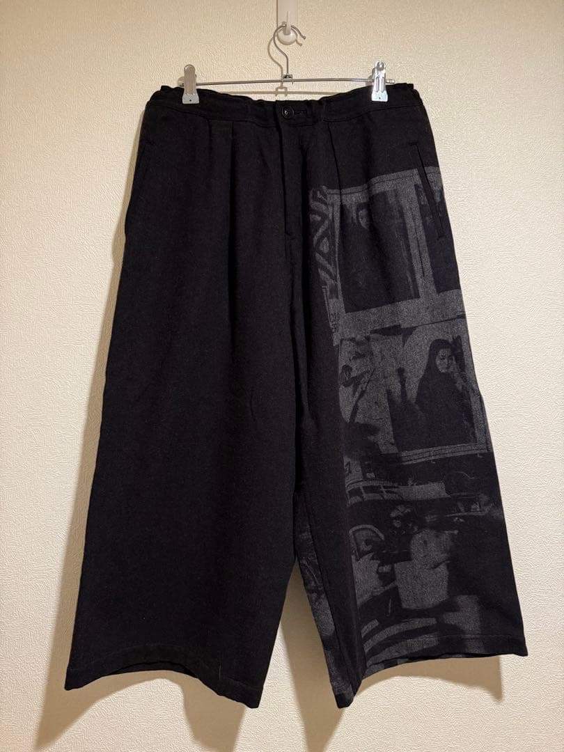 Y's （ワイズ） グラフィックプリント ワイドパンツ