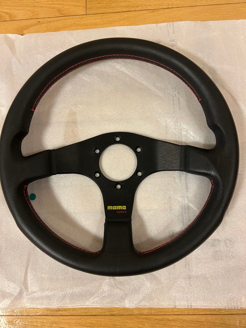 MOMOチューナーステアリング