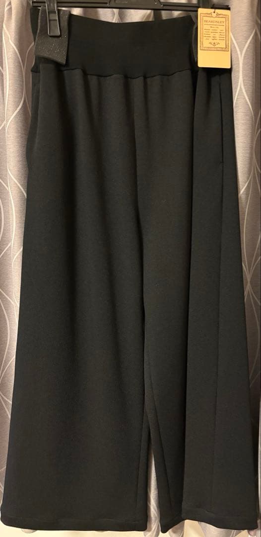 【BEARDSLEY】新品未使用 ムーンライクウエストリブパンツ ブラック 1