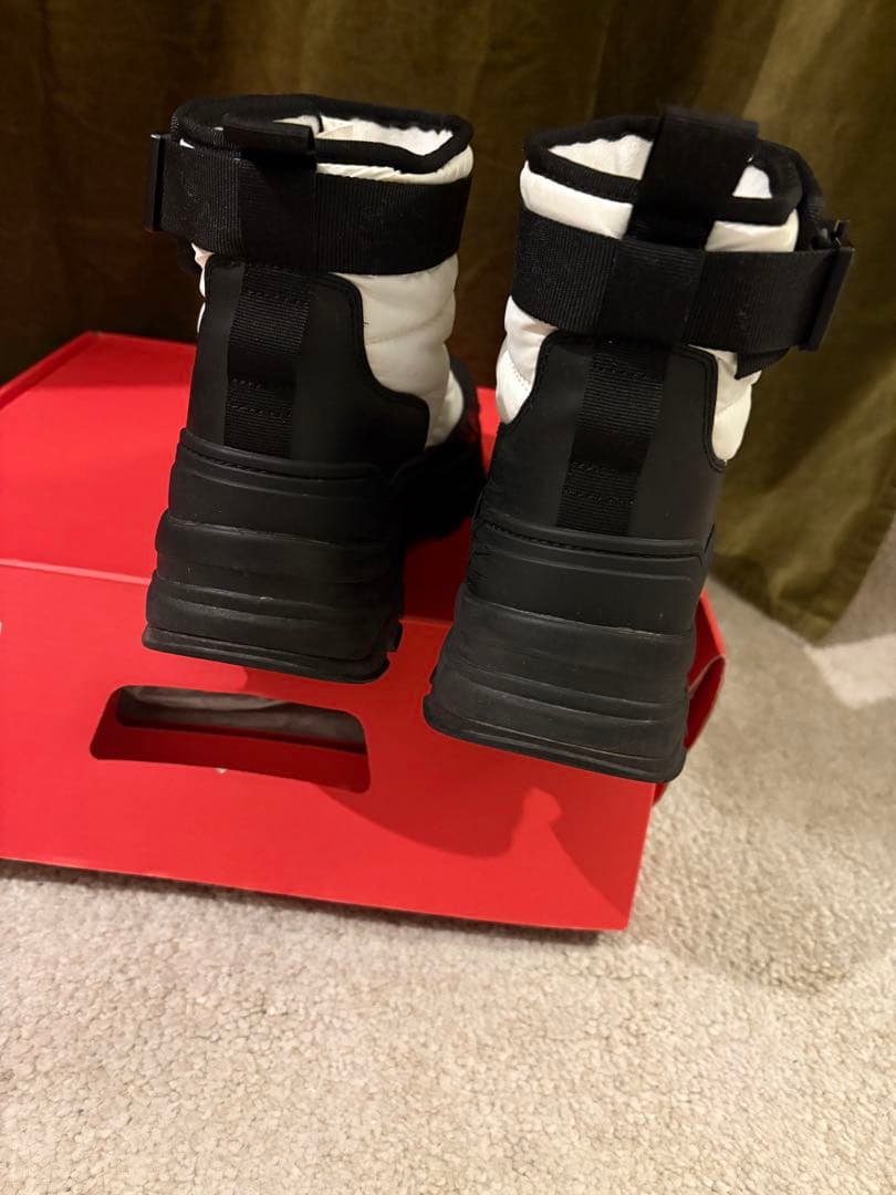 HUNTER イントレピッド バックル ショート スノーブーツ ハンター