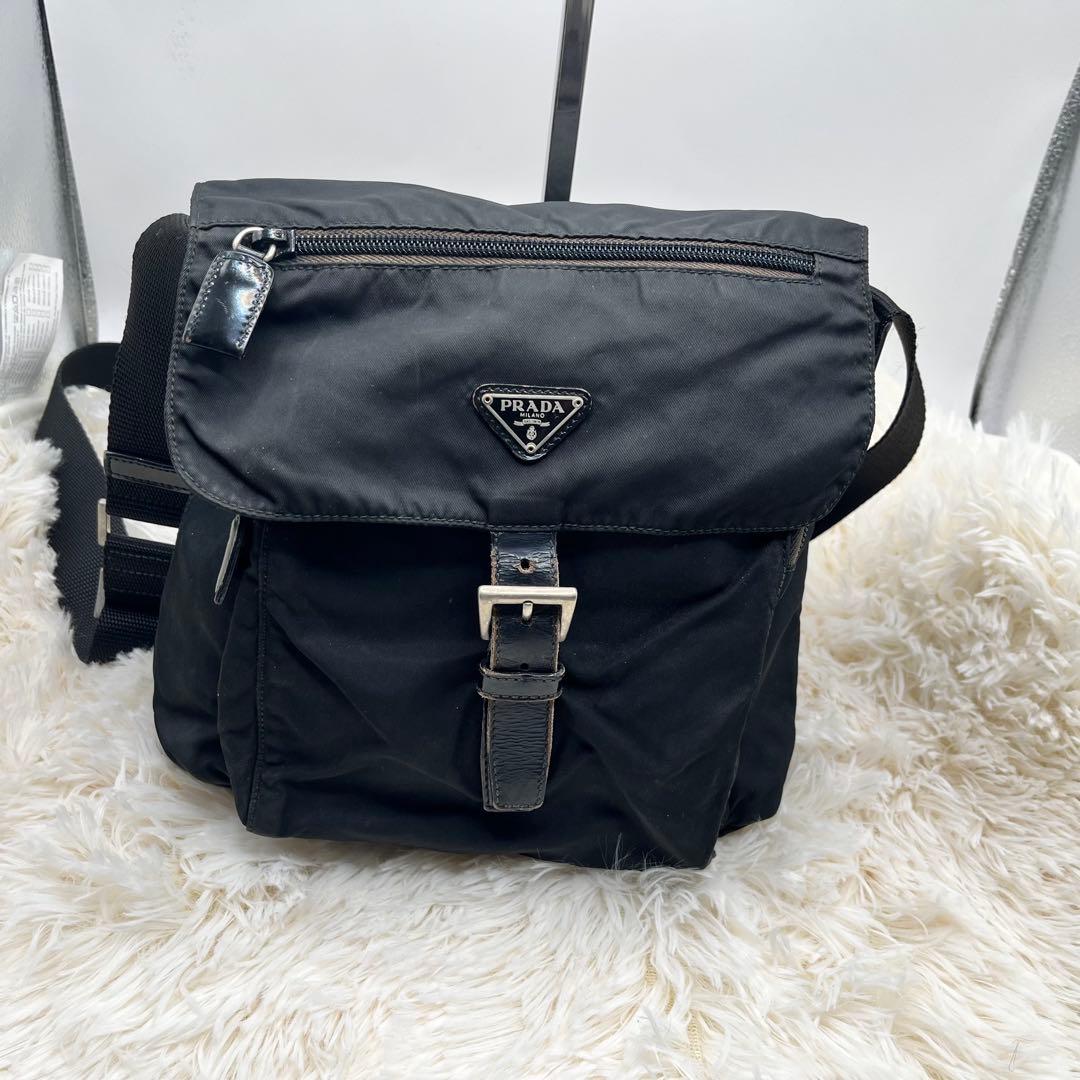 ✨美品✨PRADA プラダ ショルダーバッグ 三角ロゴ ナイロン ブラック
