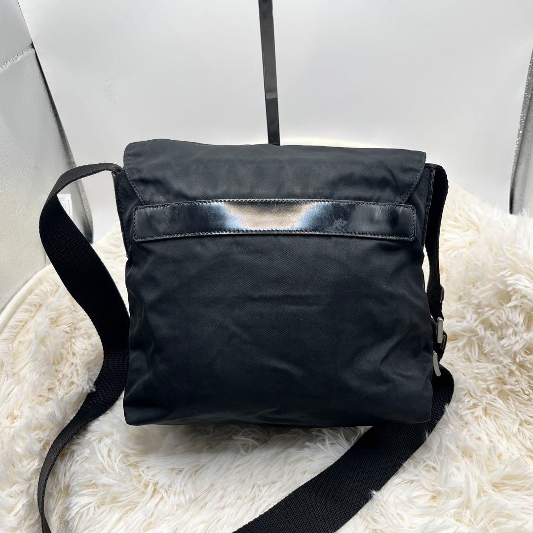 ✨美品✨PRADA プラダ ショルダーバッグ 三角ロゴ ナイロン ブラック