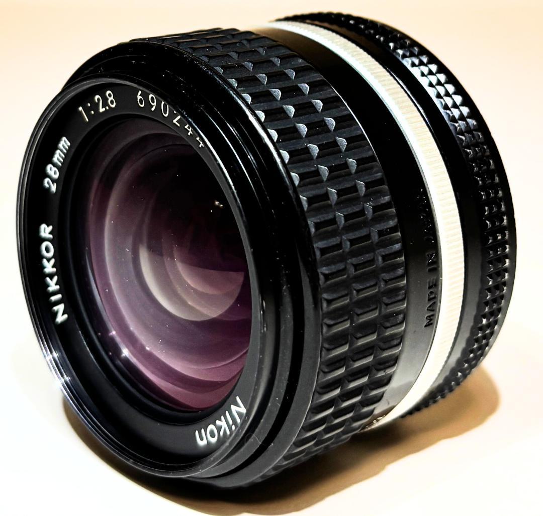 Nikon NIKKOR 28mm F2.8 レンズ
