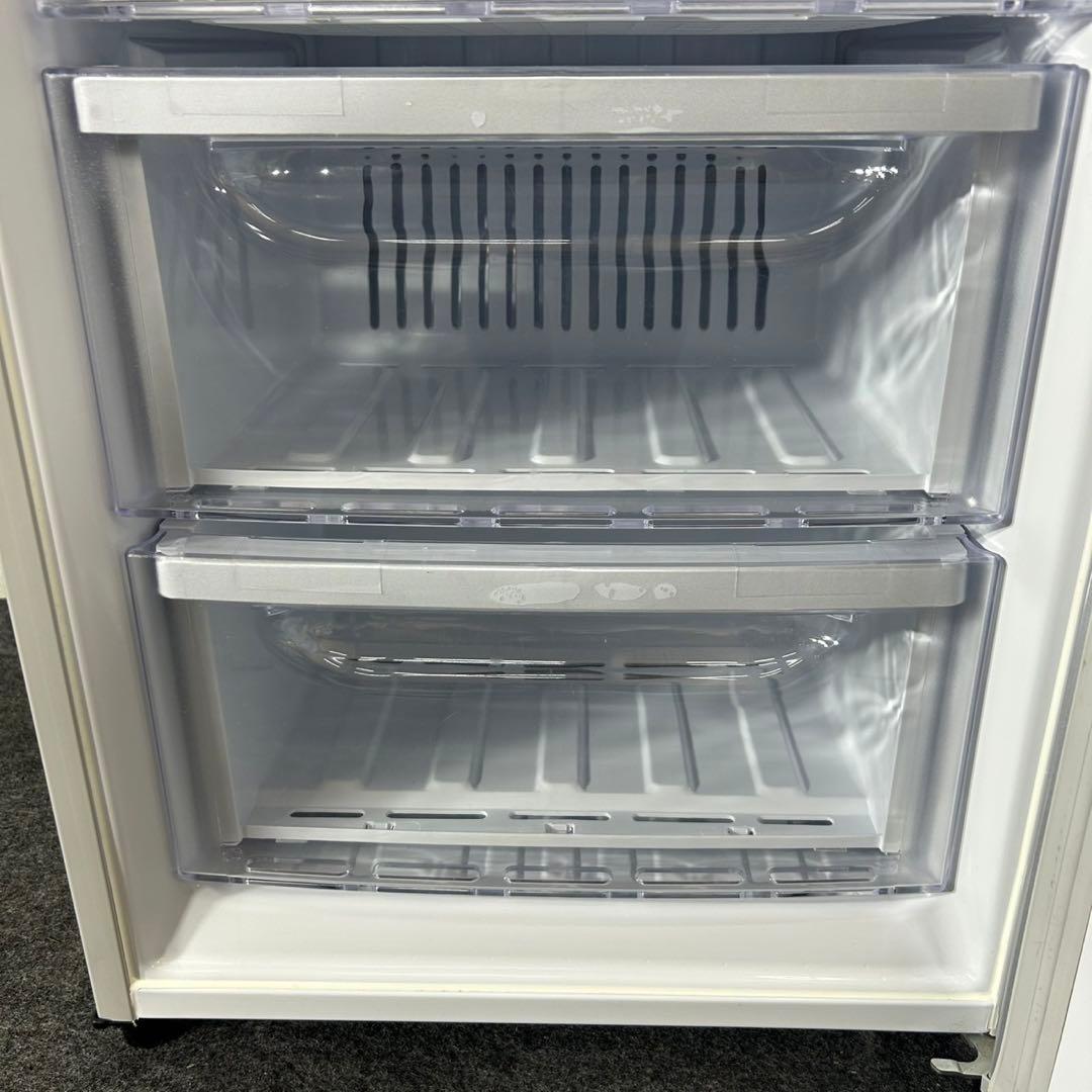 三菱 冷凍庫 MF-U12D 121L 2019年 霜取り不要 d4275