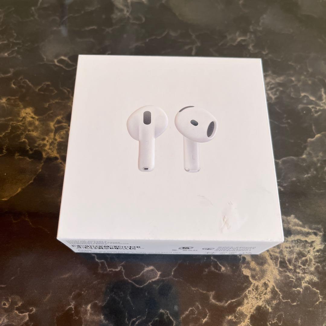 新品未開封　　AirPods 4 本体 ノイキャン非搭載モデル