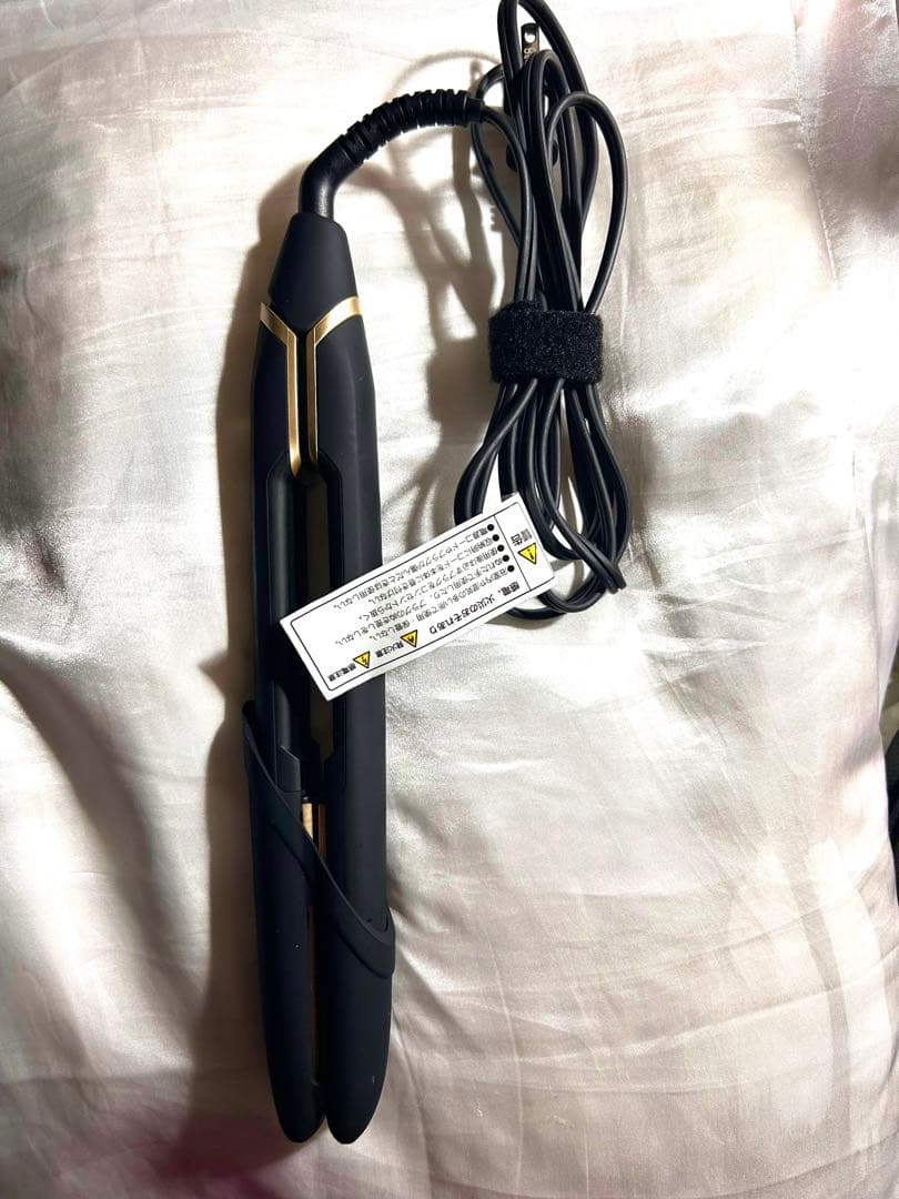 kinujo ストレートアイロン ブラック