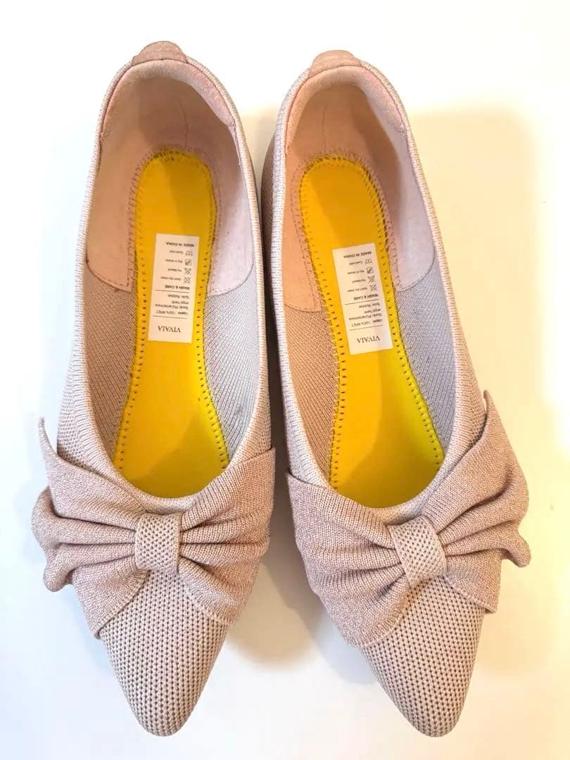 【美品・洗濯済み】VIVAIA ポインテッドトゥ リボン付き フラットシューズ