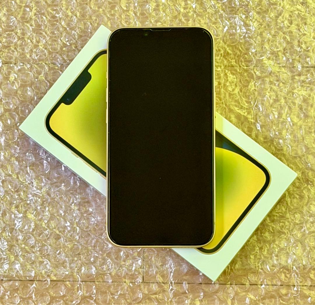 新品交換品 iPhone 14 128GB イエロー バッテリー最大容量100%