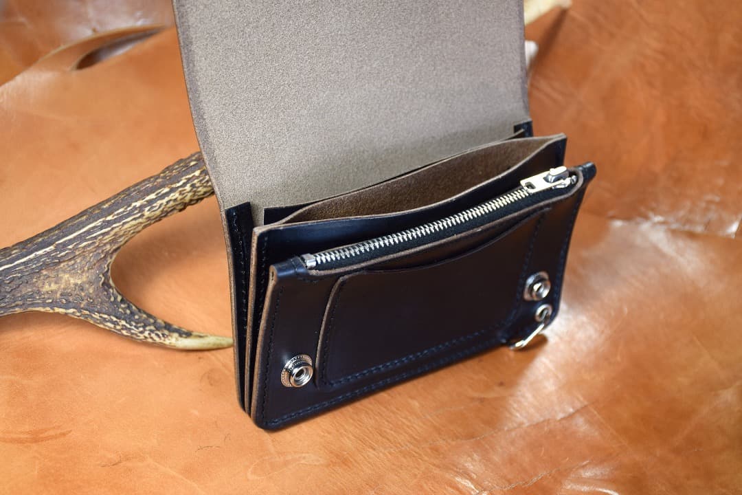 Horween社 クロムエクセル ⭐️訳あり トラッカーウォレット ミドル