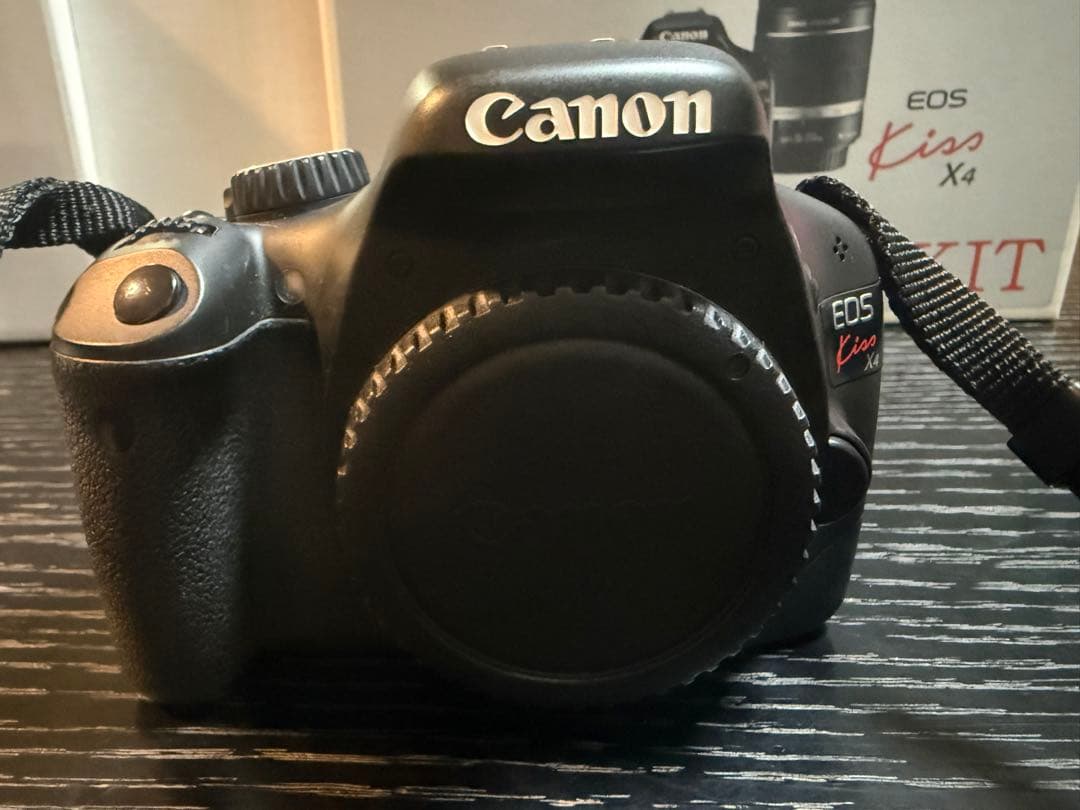 Canon デジタルカメラ EOS Kiss X4 ダブルズームキット 美品