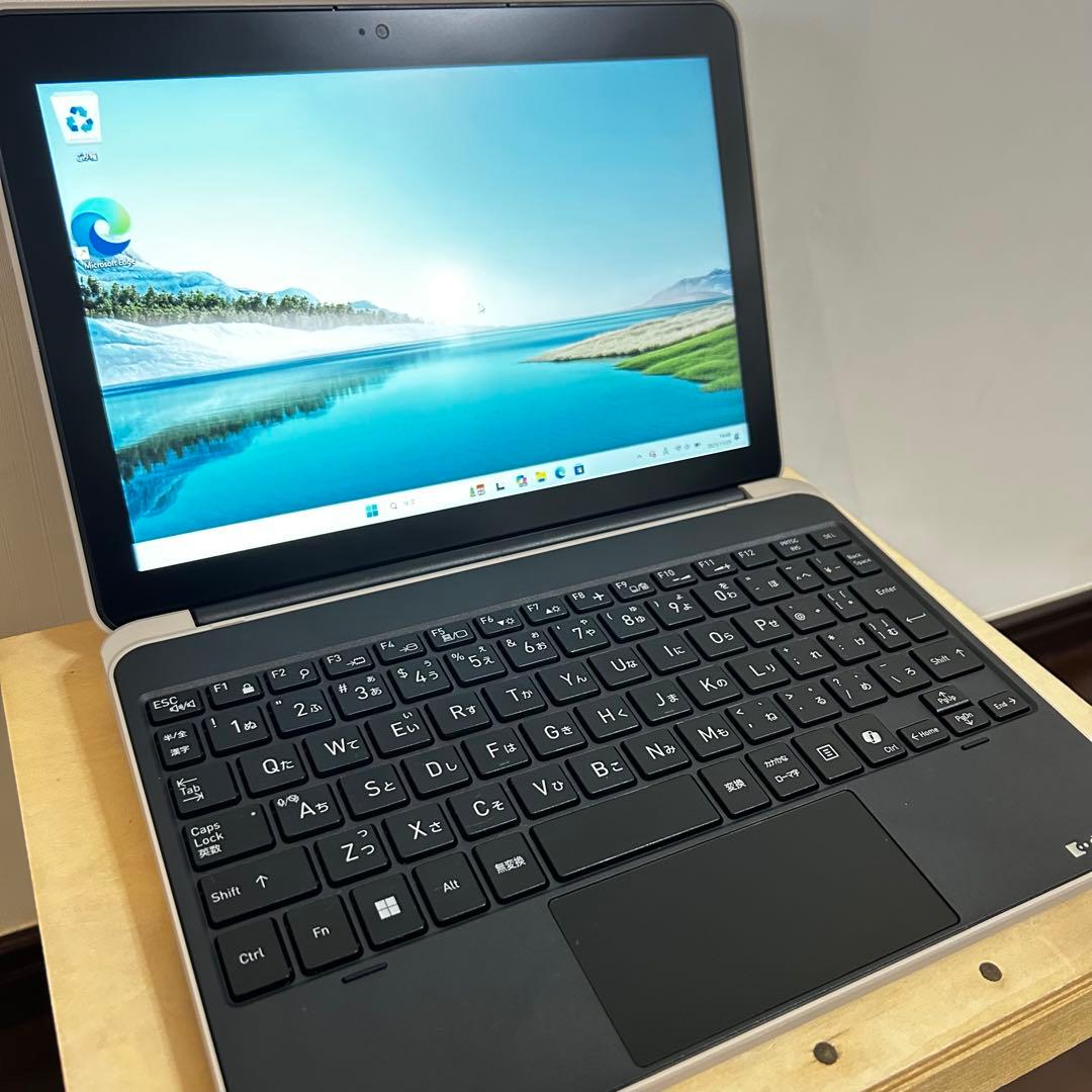 東芝 dynabook K70/HY