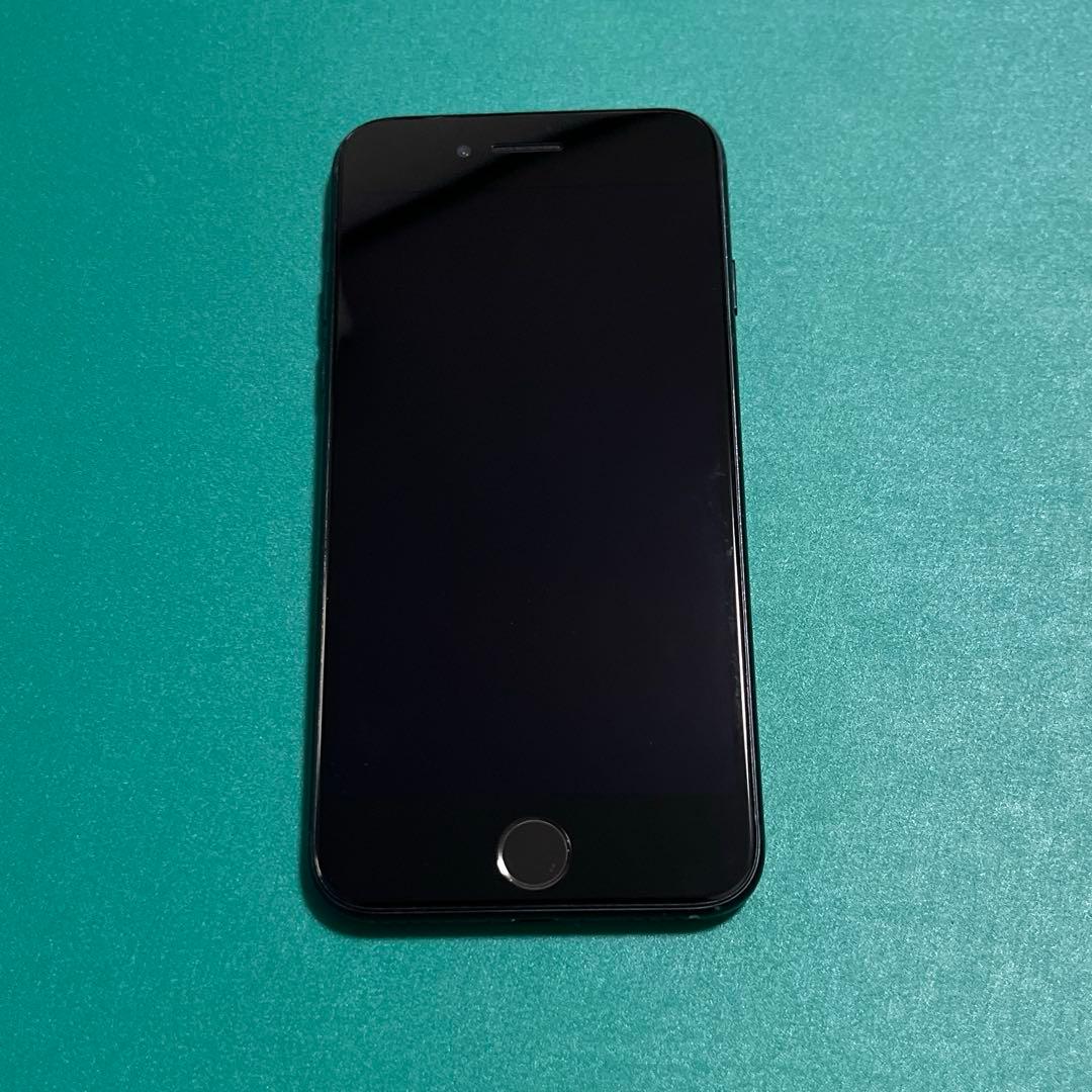 【中古】iPhone SE（第3世代） ブラック 128 バテリ100% 72