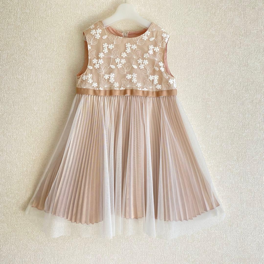 大人気!!白×ベージュフォーマル♡130入学 卒園 ⋈女の子 アンサンブル