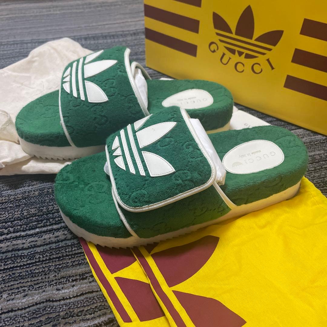 【美品】グッチ　アディダス　パイル地 プラットフォームサンダル グリーン