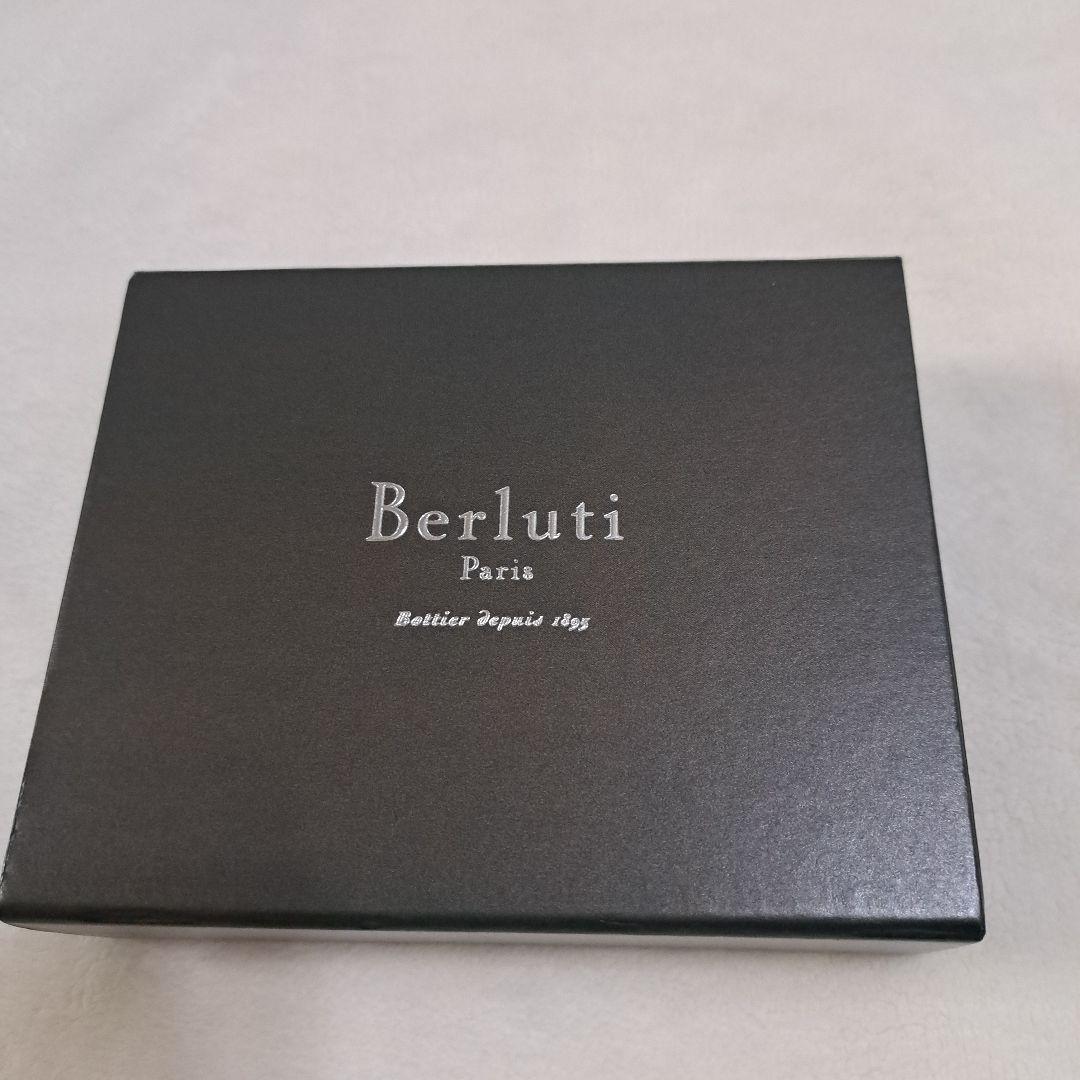 ジムシー　BERLUTI ハンカチ オリーブグリーン
