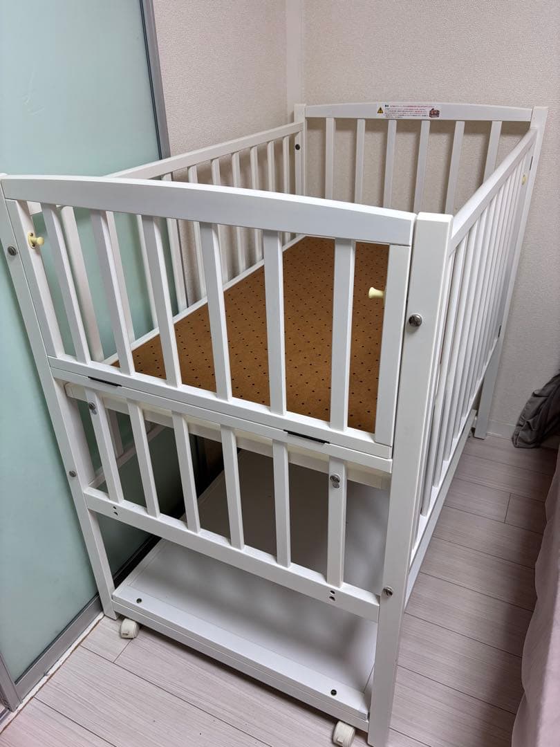 ★直接引取可能　ヤマサキ　ハイタイプベッド　ツーオープン　ホワイト