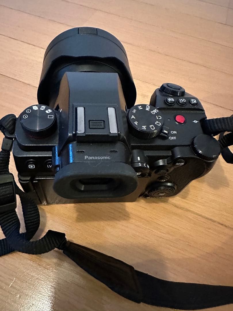 LUMIX デジタル一眼レフ 充電器付き