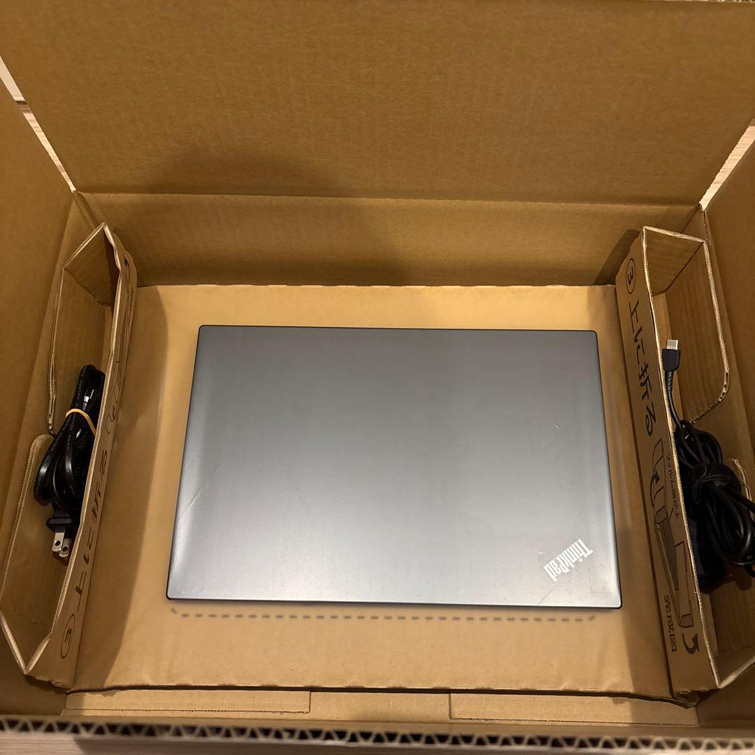 Lenovo ThinkPad X1 Carbon 美品 パソコン宅急便使用