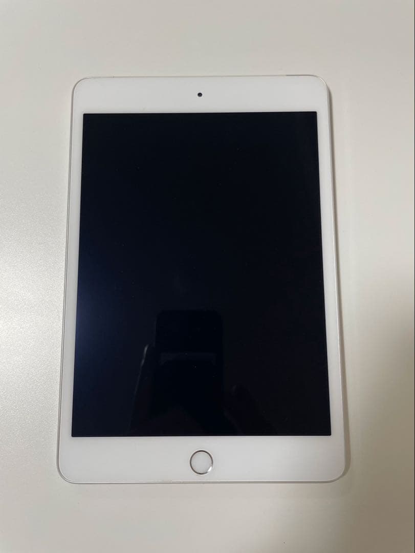 Apple iPad mini 4 ホワイト 32GB Wi-Fiモデル