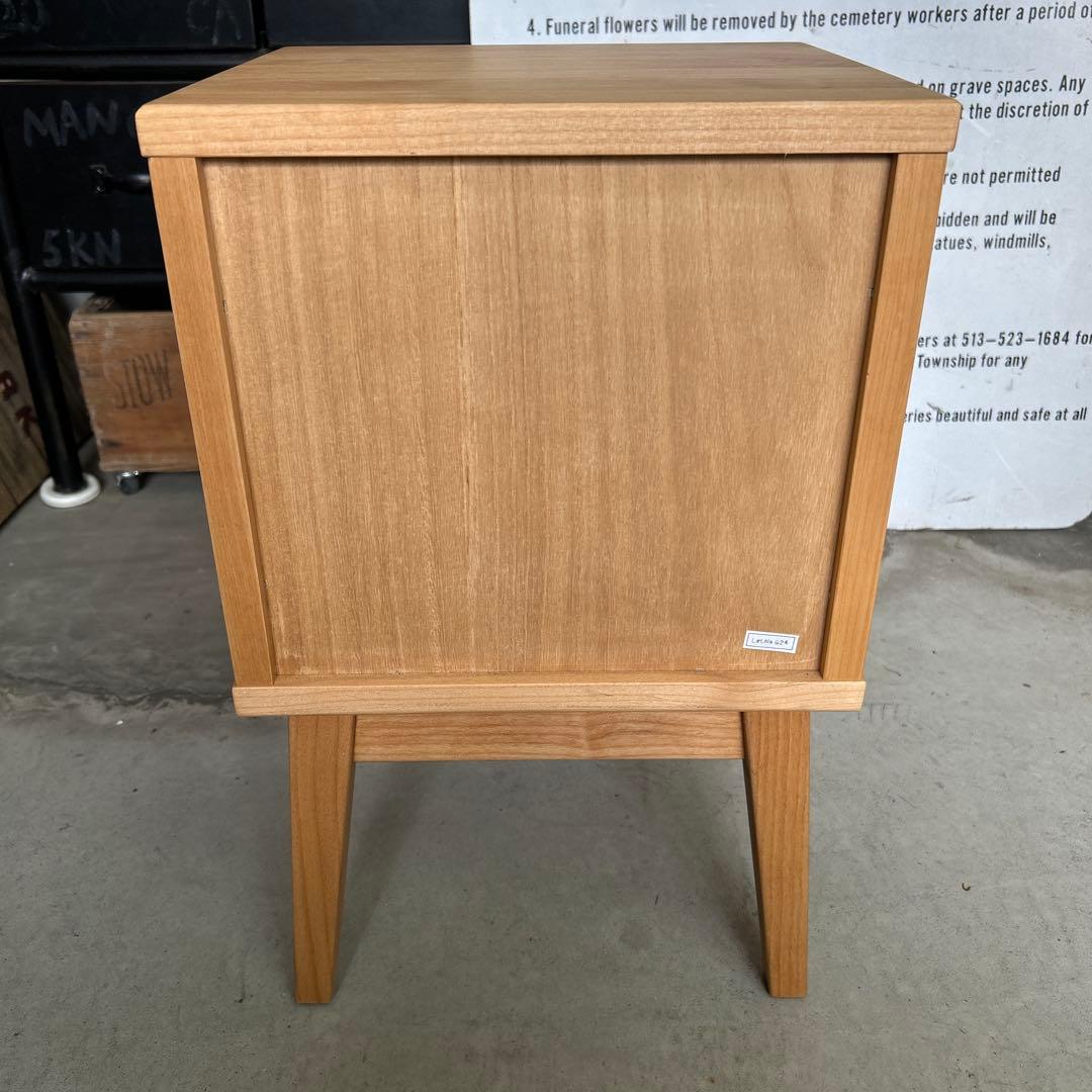 ベルメゾン 天然木アルダー材 サイドチェスト ナイトテーブル ナチュラル