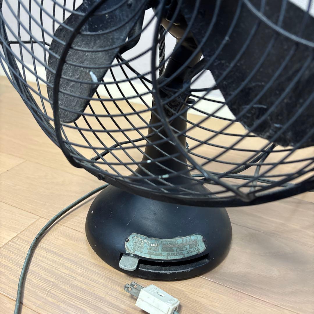東芝　TOSHIBA　昭和レトロ　扇風機　鉄製　アンティーク　黒