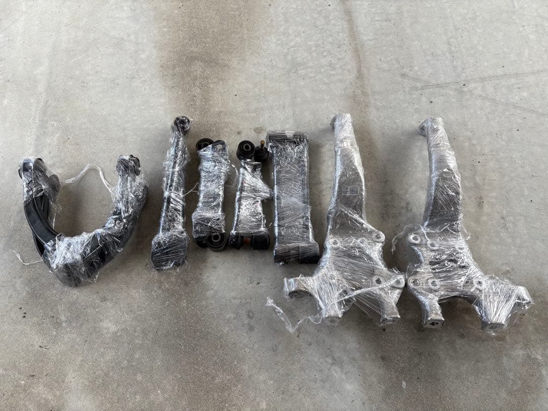 210系 クラウンマジェスタ ※ナックルのみ4WD用