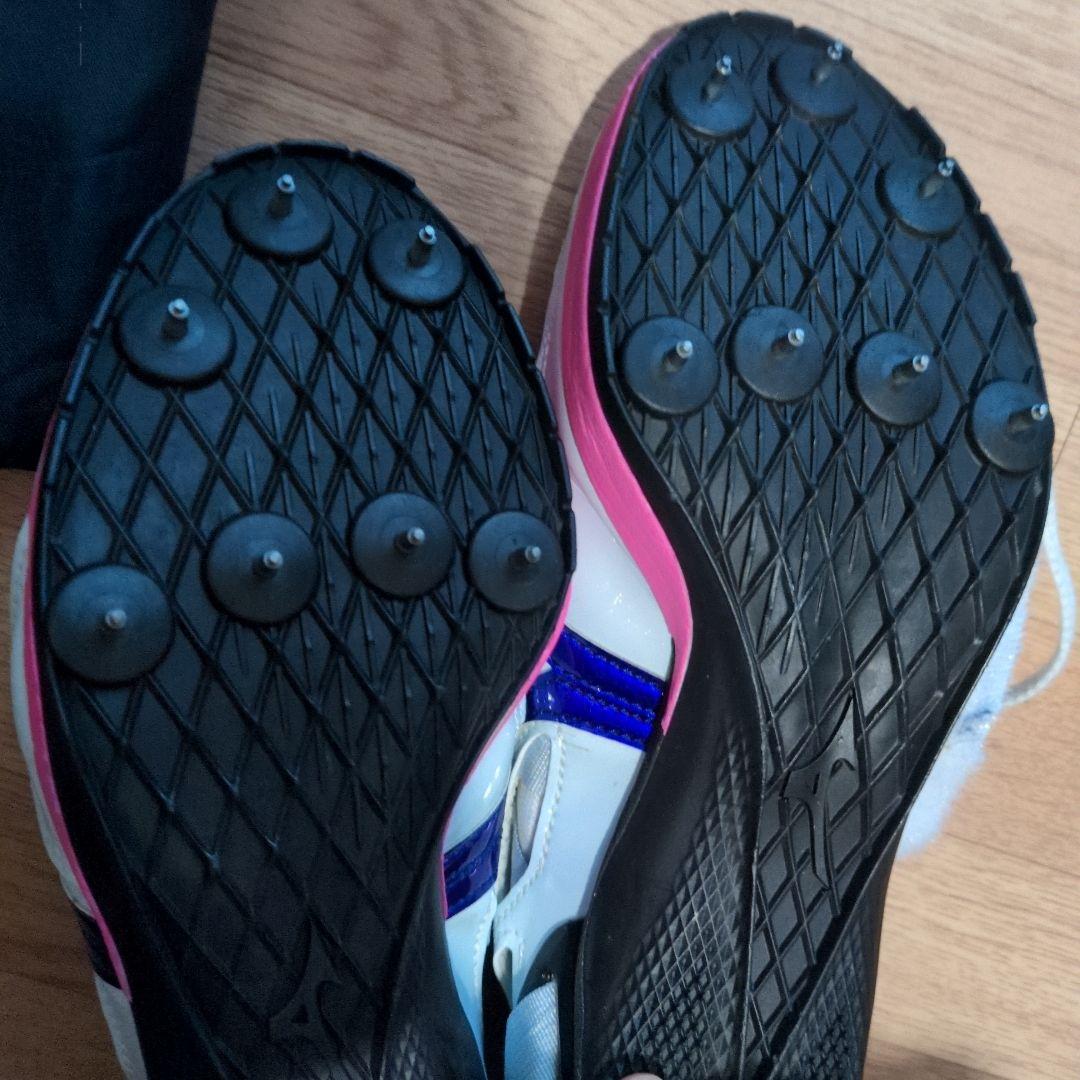 ミズノクロノインスクネオジャパン23,5